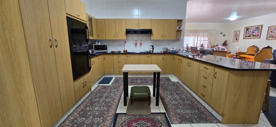 2 Bedroom Property for Sale in Flamwood North West